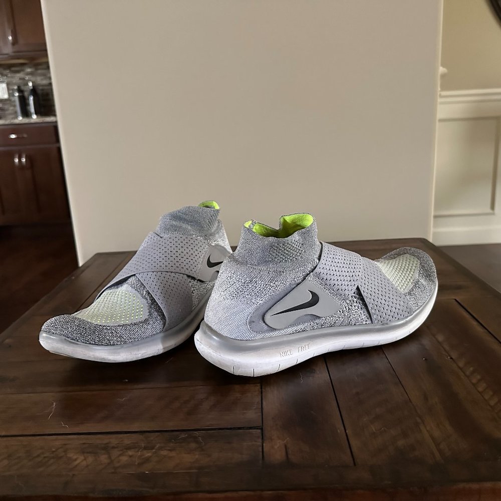 Nike Free RN Run Motion Flyknit